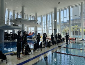 &nbsp;한국해양소년단전남동부연맹은 여수시청소년해양교육원에서 5월부터 11월까지 「스킨스쿠버다이빙 스킬훈련 프로그램」을 운영하였다. 본 과정은 여수해양과학고 학생 12명을 대상으로 8차시로 진행되었으며 수중레저 활동 참여 기회 확대와 안전한 스킨스쿠버 기술 습득을 위한 훈련을 진행했다.&nbsp;